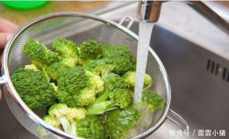  往里面加|清洗西兰花时，别傻傻加盐，多加这样东西，脏东西自动跑出来
