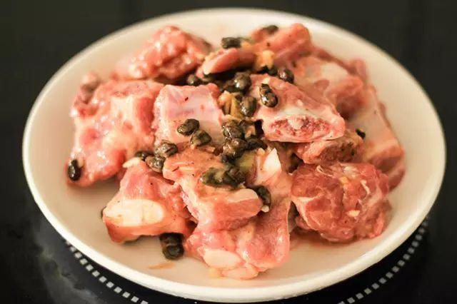  不放过|排骨别再熬汤了，这么做香得连盘子都不放过！