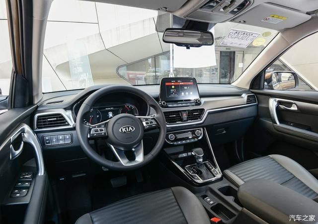 大面积|国产价格，合资身份，11.99万起的智跑，两月卖出1.7万台