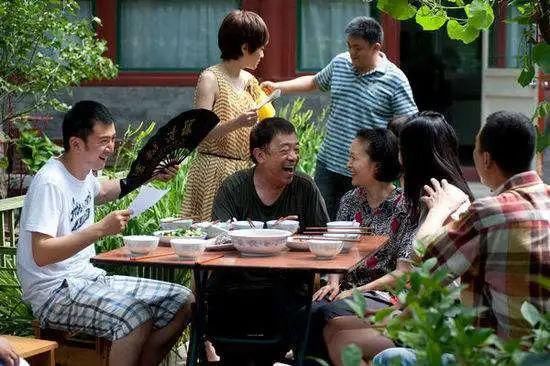 巨款|和睦的一家人，突然天降巨款，他们会怎样？