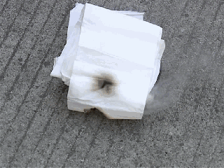  护士|安徽涡阳通报“卫生院火灾致5死5伤”：护士点蚊香引燃纸箱