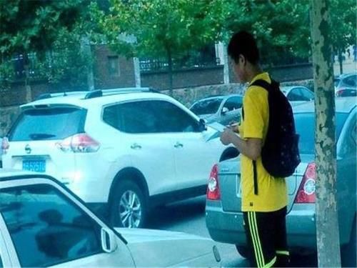  吃过亏|为何聪明人不在车上留挪车电话？吃过亏的都懂，防不胜防