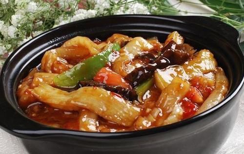  鱼香茄子|这样做鱼香茄子煲，开胃解馋又下饭，越吃越过瘾