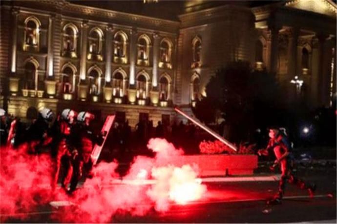  导弹|美突然发出警告：若塞尔维亚敢买中国导弹！就不利于加入欧盟