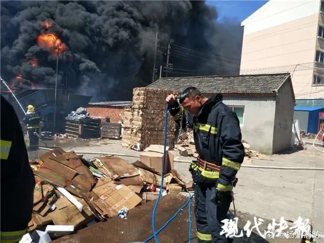  带走|119被120带走了……网友：一点都不丢人！