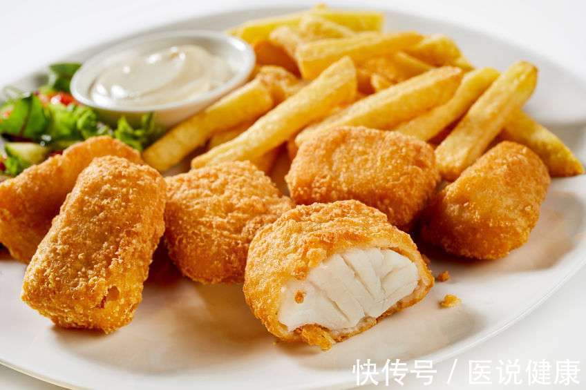 胃痛胃胀腹胀吃什么中药(经常出现胃胀、腹胀、胃痛等症状，或与这4个原因有关，趁早改)