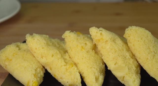 易消化|鲜玉米你还在煮着吃吗?试试这个新做法,软糯清香,筋道易消化