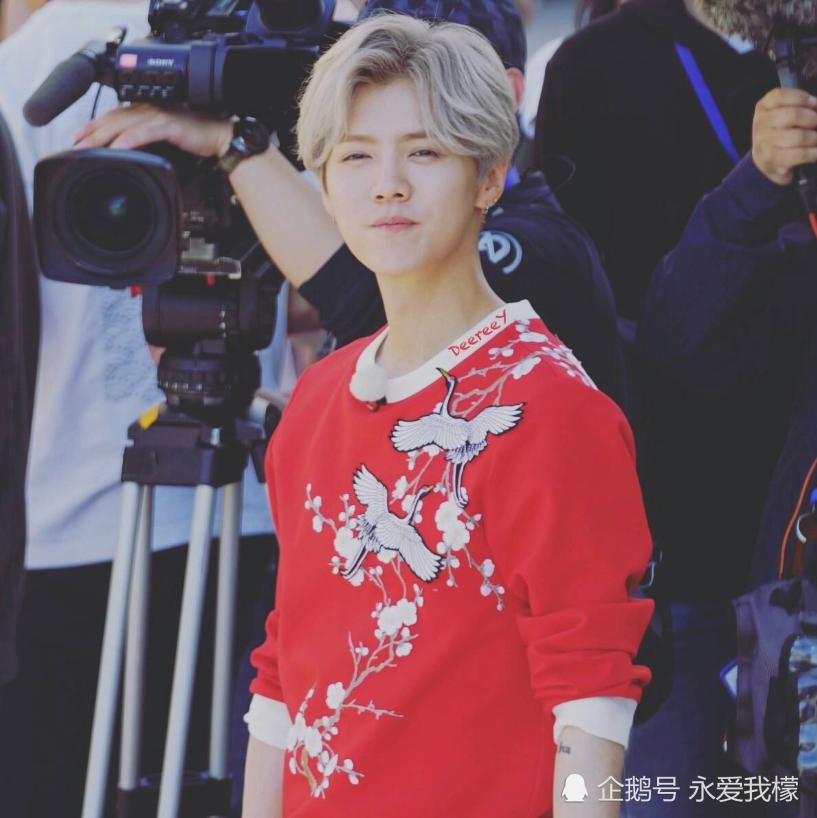  李晨|鹿晗离开《跑男》后，李晨首次提起他，仅用了5个字，却再也回不去从前