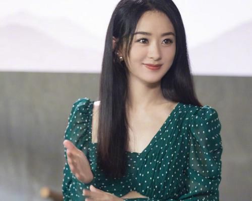  宣传片|赵丽颖拍《中餐厅》宣传片，大胆挑战“露胃装”，确定是30岁吗