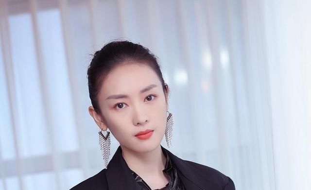  童瑶|明星八卦：张雨绮、孟佳、陈柏霖、杨芸晴、赵今麦、童瑶