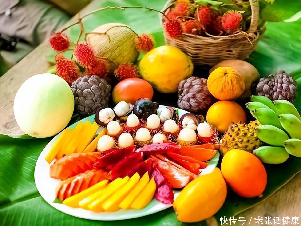 三伏天吃什么水果最佳图(三伏天，5种水果是首选，多给孩子吃，营养可口还解暑)