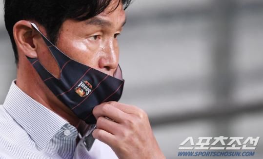  终止|1-5之后2-1，终止3连败！45岁前中超名帅下课后，他们终于赢了