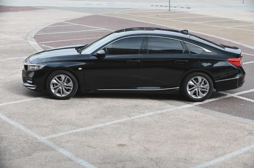  索纳塔|都是第10代，都是“H”，第十代索纳塔和第十代雅阁谁更强？