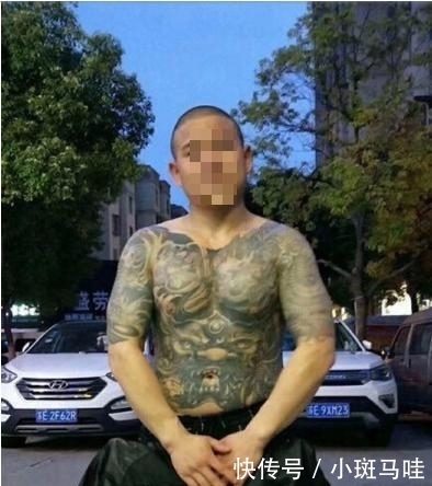  龙装|昆山龙哥刘海龙装B持刀砍人反被杀 网友吵翻天