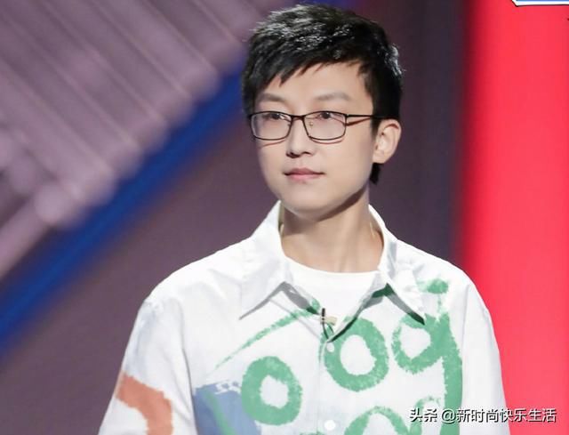  不端|脱口秀大会，第三季第六期质量高，大张伟不端着，呼兰没爆点