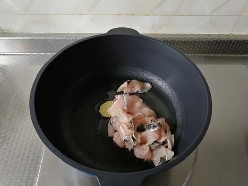 孩子|儿子17岁1米78，隔三差五吃“它”，满足钙需求，比牛奶强！