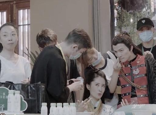  离场|刘敏涛为何泪目离场？贾玲一语惊醒梦中人！对真人秀节目敲响警钟