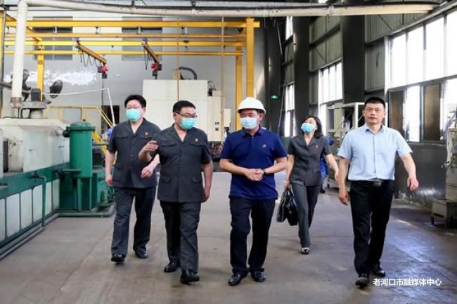 企业|市人民法院当好“司法店小二”