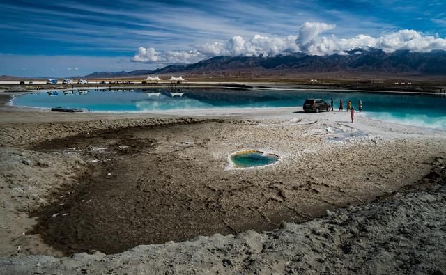  湖水|大柴旦：五彩谷天地雄奇之峻，翡翠湖水云婉约之华，柴达木探秘4