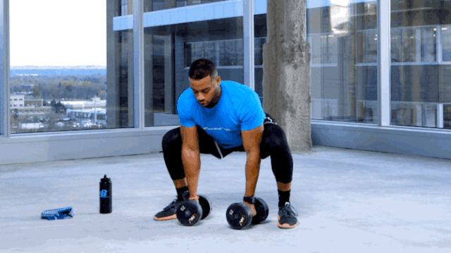  肌肉|健身只练肌肉可不行练好核心才是王道，4个哑铃动作强化你的核心