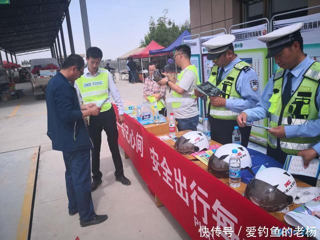持续|甘州公安交警持续开展“一盔一带”专项整治行动