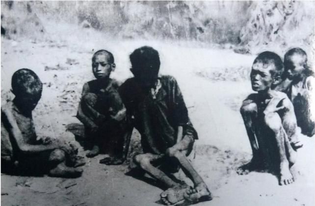 特工|越军特工嘴馋,化装我军潜入边境吃汽锅鸡,结果一锅端