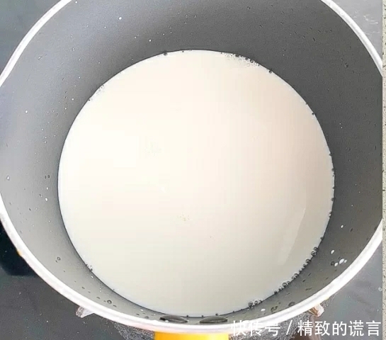 好吃|好吃到转圈圈的蛋糕,你们好奇吗它就是能爆浆的北海道戚风蛋糕