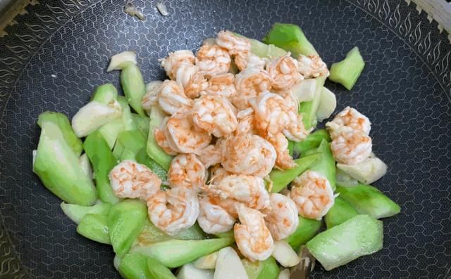  必吃|夏季我家必吃的消暑降火美食，三高肥胖人群放心吃，强烈建议收藏??