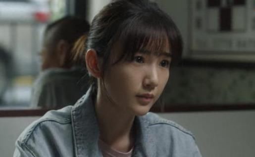  憋屈|戏里戏外都憋屈，这么多年毛晓彤是如何＂扛＂过来的？