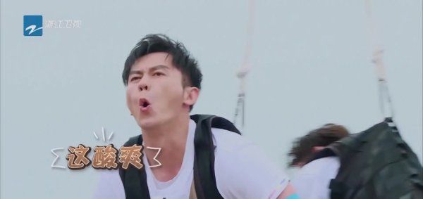  魏大勋可|跑男“最大牌”嘉宾, 开场30分钟才现身, 全程话最少却镜头最多