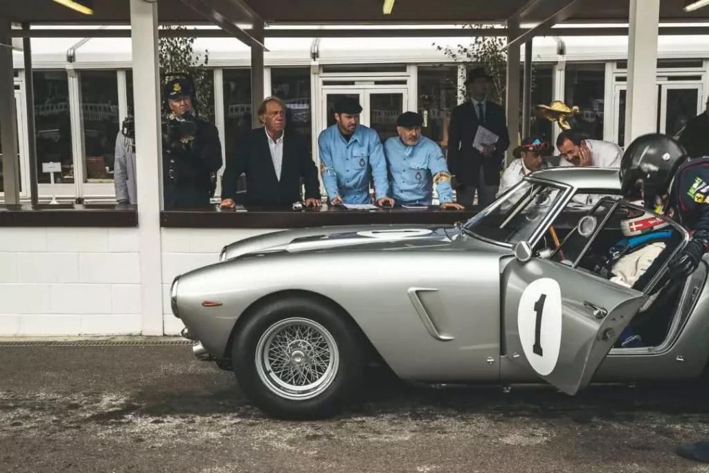 时髦|除了机车和速度,这个比赛还关注谁更时髦