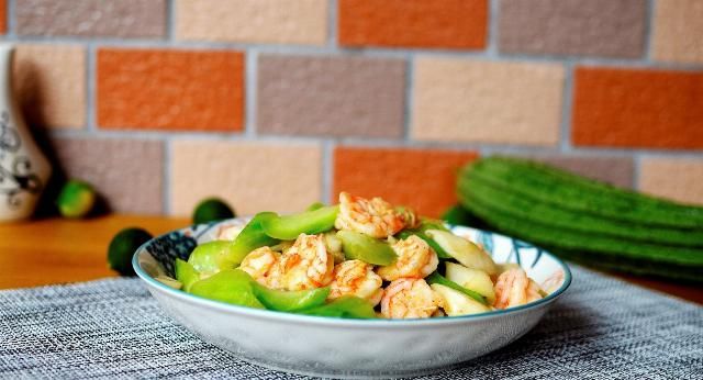  必吃|夏季我家必吃的消暑降火美食，三高肥胖人群放心吃，强烈建议收藏??