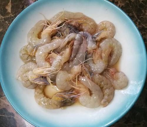  做法|今天分享我的苦瓜做法，苦瓜炒虾仁，非常美味的一道家常菜