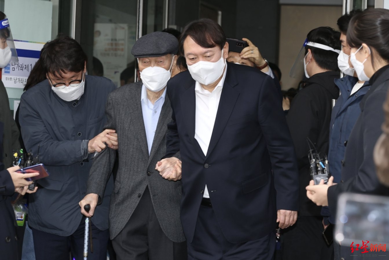 尹锡悦就任韩总统典礼有哪些看点(韩国总统尹锡悦g7峰会照片)