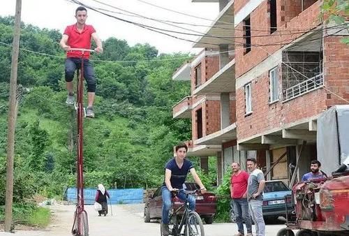  摸底考试|每日一逗：2019年第一届岳云鹏粉丝摸底考试……