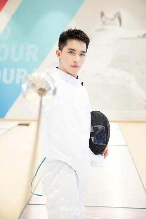  剧组|许魏洲剧组生活抢先看 引爆《让生活好看》收官热度