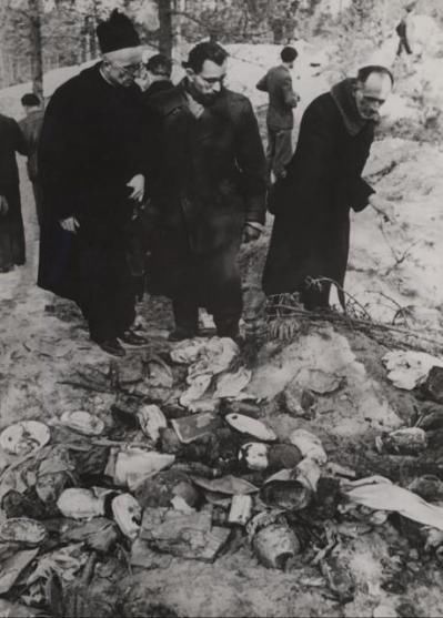 苏军|人们记得卡廷森林的枯骨，却忘了4万苏军官兵再也没离开波兰