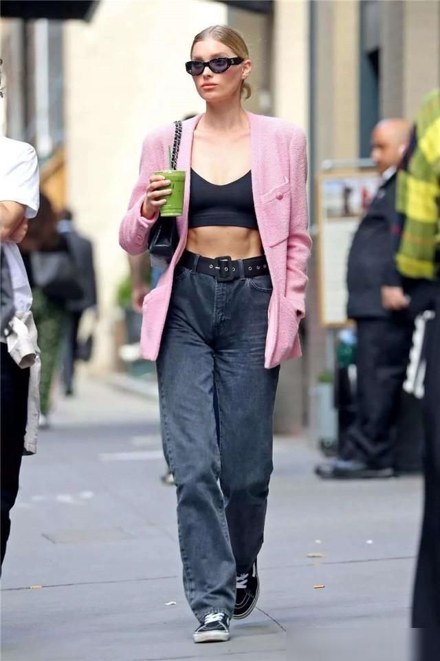 外套|秋天外套不用买太多，有这4件百搭款就够了，省钱省力还好看