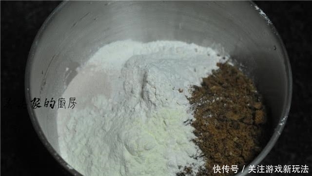 适合|比肉包子还好吃的三红卷,柔软香甜,补血暖胃,最适合天冷吃