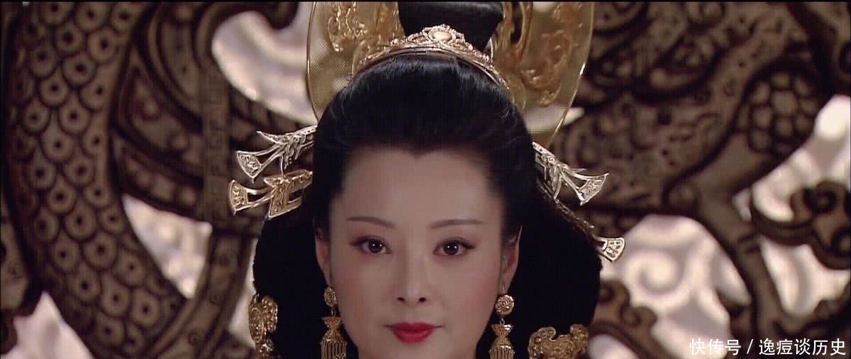 貌美|她貌美聪明,连克2任丈夫,无人敢娶,父亲请人占卜:只能嫁皇帝