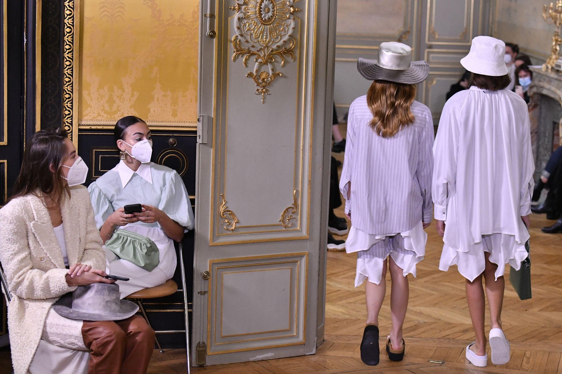 时装秀|巴黎时装周——Victoria Tomas品牌时装秀