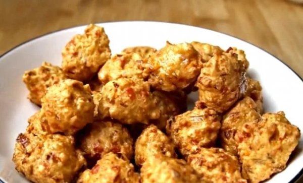  豆腐|豆腐丸子，有人加面粉，有人加淀粉，多数人搞错，难怪丸子不鲜嫩