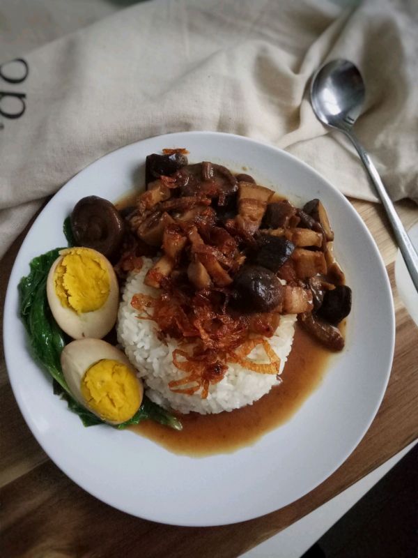  口感|料足口感好，你一定喜欢的卤肉饭