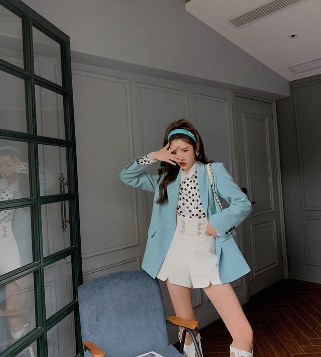 御姐|御姐风穿搭技巧,优雅时髦尽显成熟韵味,高级又有范儿