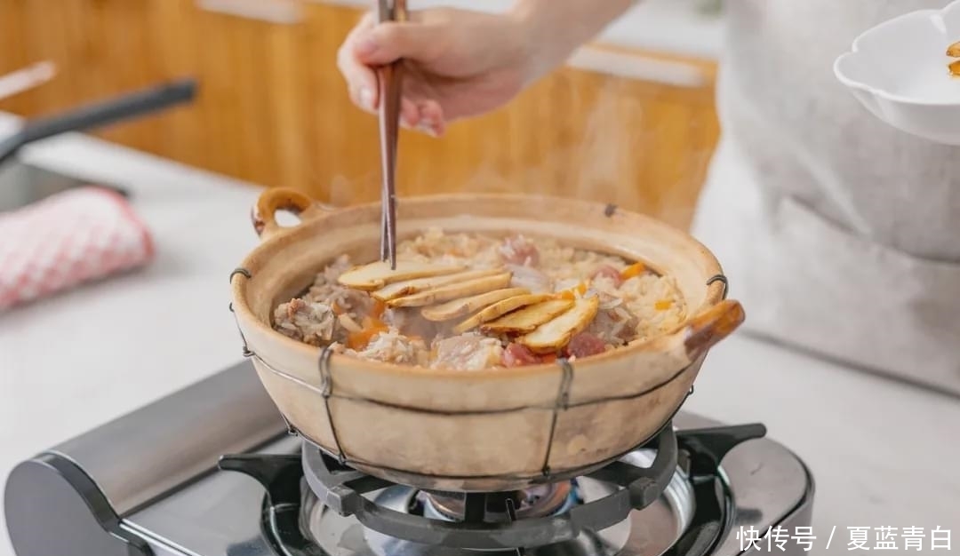 搞定|等一年就为这口鲜!电饭煲一焖搞定,香绝了!