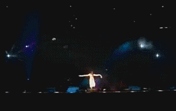  居然|王菲居然都51岁了？她的美丽人生，一直都是「菲」比寻常！