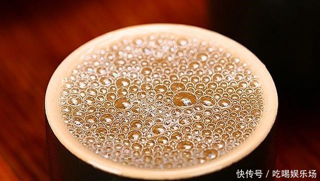 香型|白酒的勾调和勾兑,一字之差,天壤之别!看完涨知识,让你更懂酒