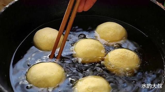  做法|吃了半辈子玉米面，这种做法还是头一次见，营养健康，真馋人