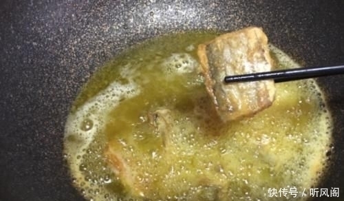 冷冻|烹饪带鱼,去腥时别只加盐!大厨说多加一样东西,鱼肉鲜嫩没腥味