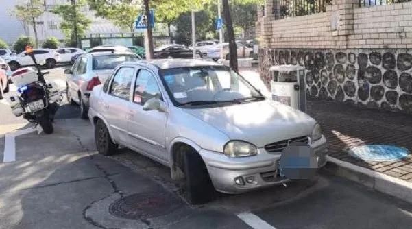  香洲交警|网友的一番留言，竟让珠海街头大量车辆突然消失！街坊纷纷拍手叫好！